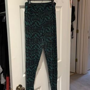 Lularoe tall and curvy